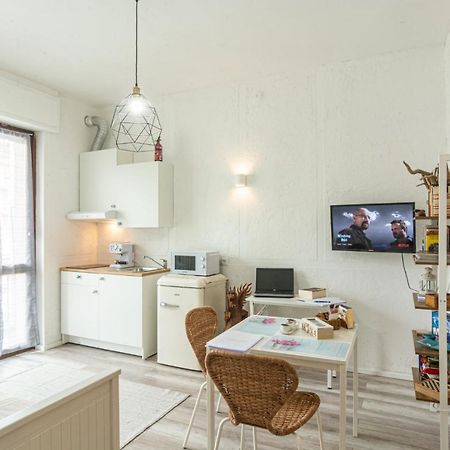 Casetta Azzurra Pero Exteriör bild